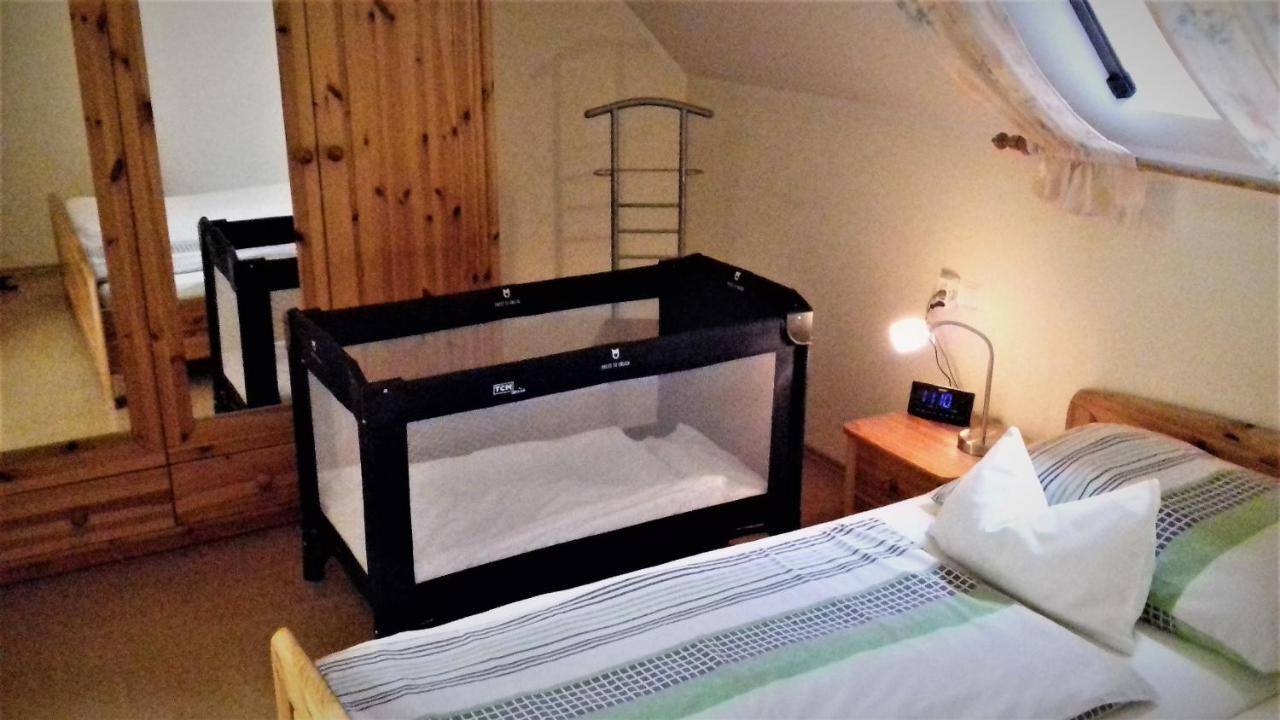 Ferienwohnung Moni Geiseldorf Exterior foto